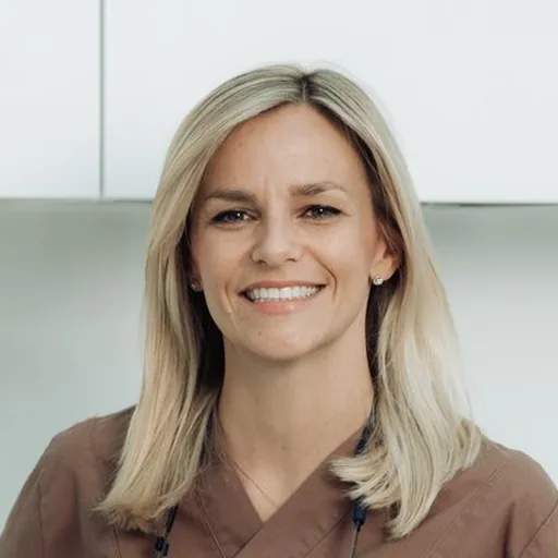 Dr. Stella Rammer-Viden